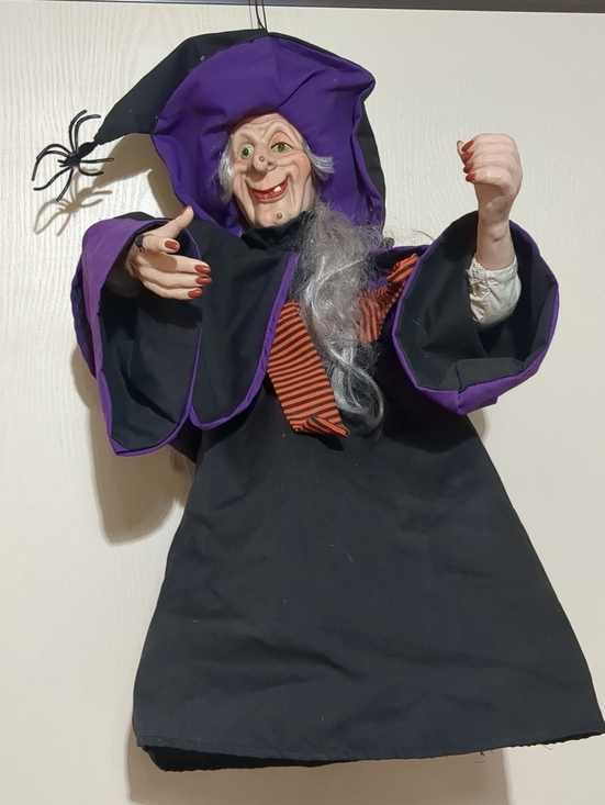 Holliday Creations Other - Halloween Flying Witch by Holiday Creations 1998 Rare Halloween Decor 20"